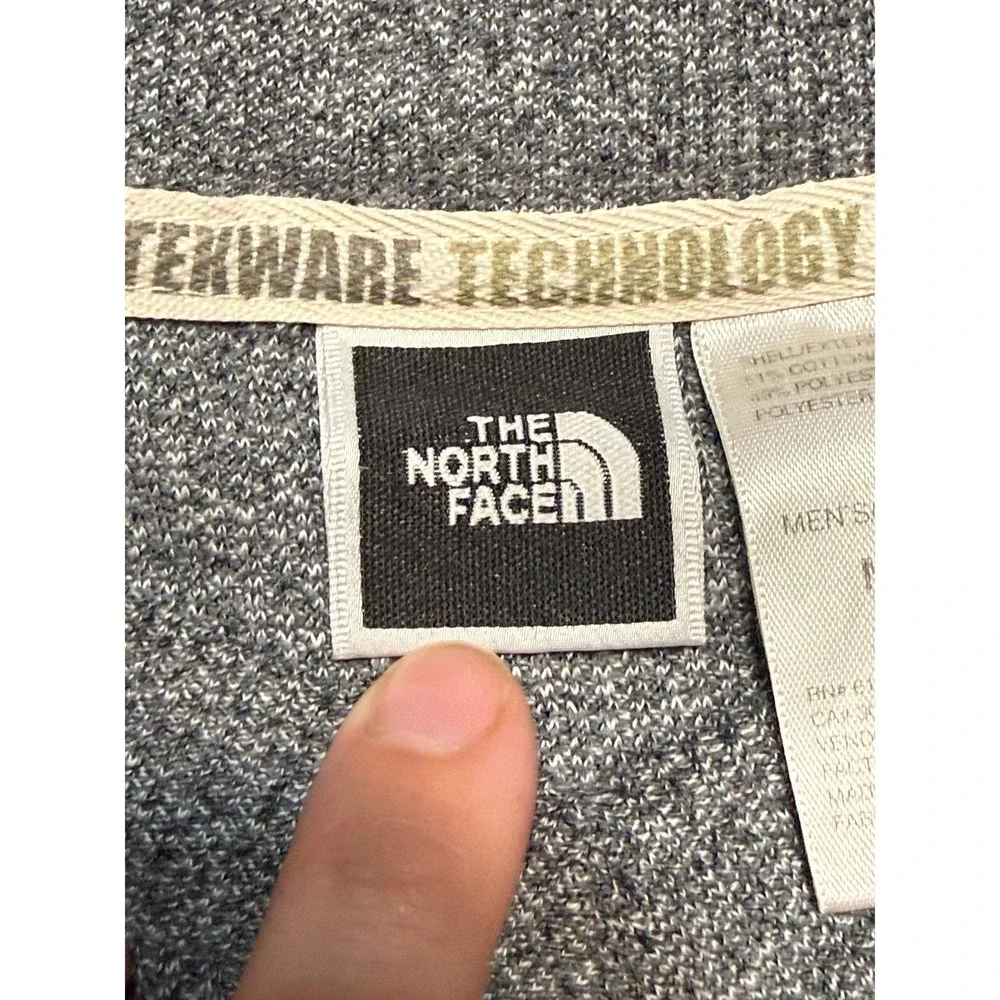 The North Face T-Shirt Mens Medium Gray Adult Tekware Performance Excellent